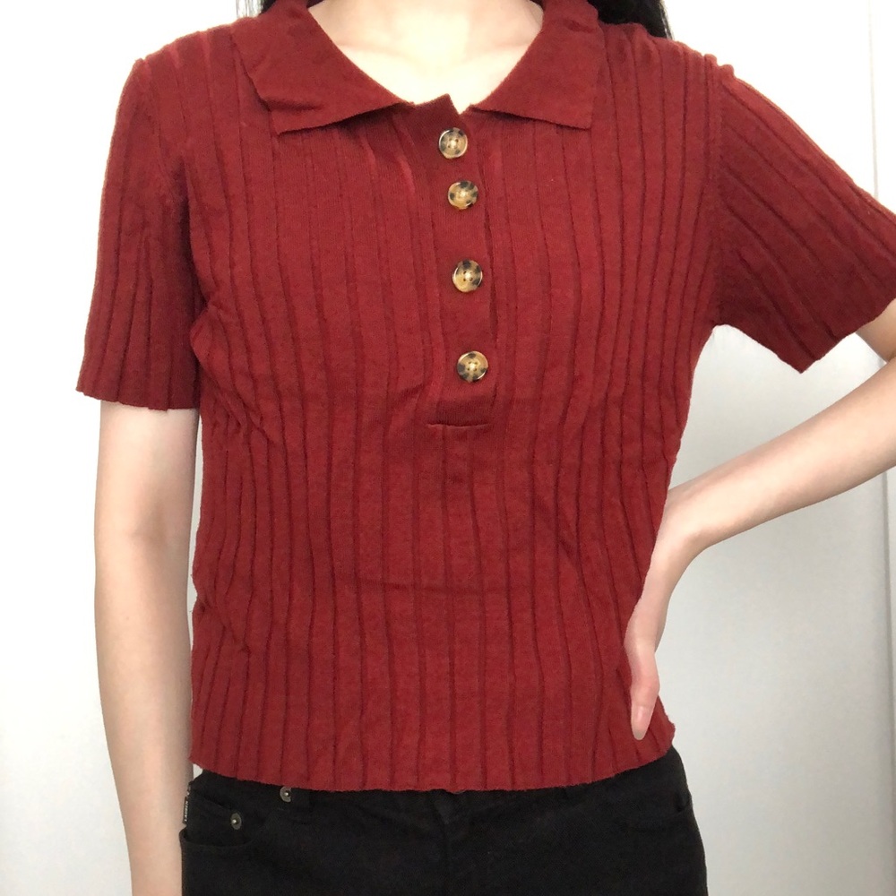 Red Ribbed Button-Up top - Picture 3 of 10